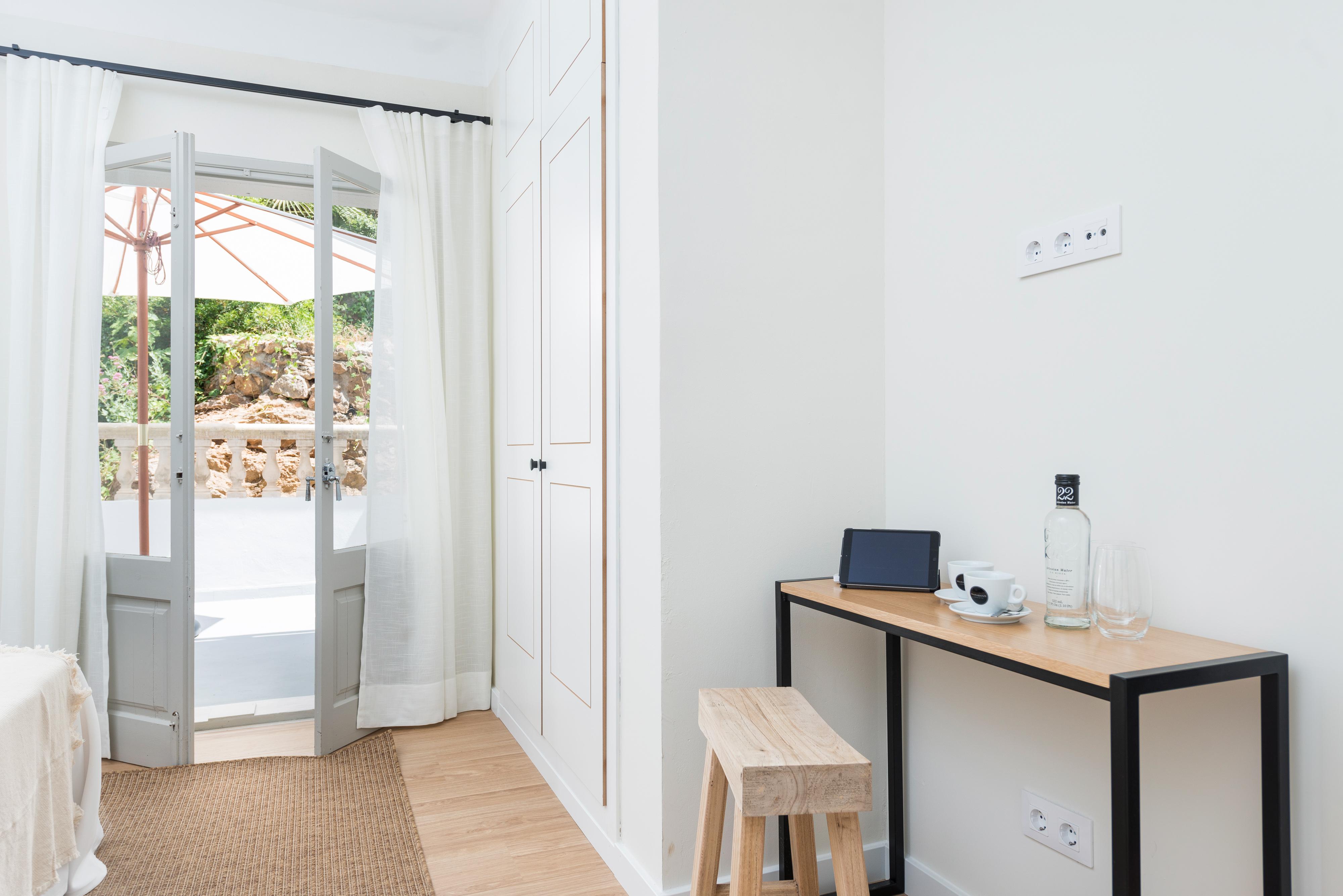 Boutique Hotel Oriola Cala de Sant Vicenc Eksteriør bilde