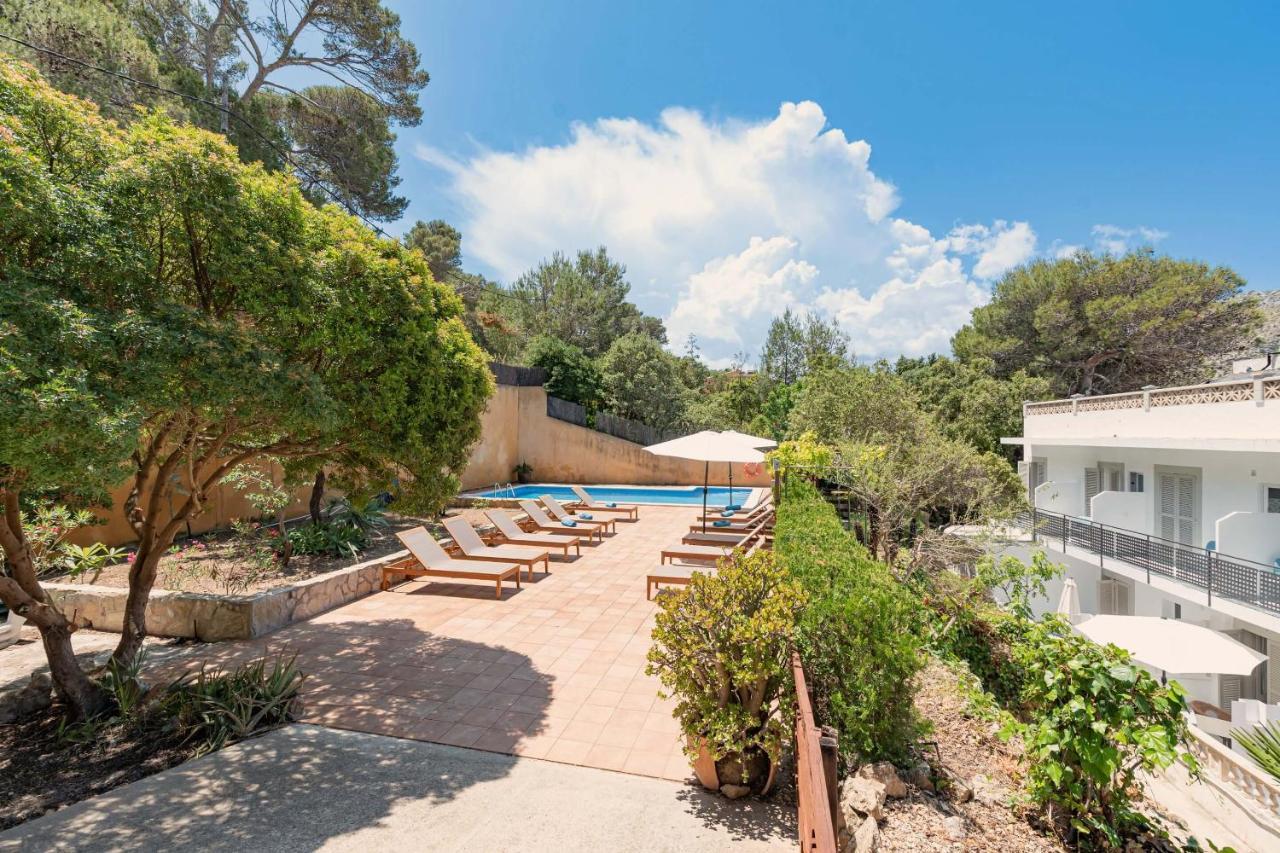 Boutique Hotel Oriola Cala de Sant Vicenc Eksteriør bilde