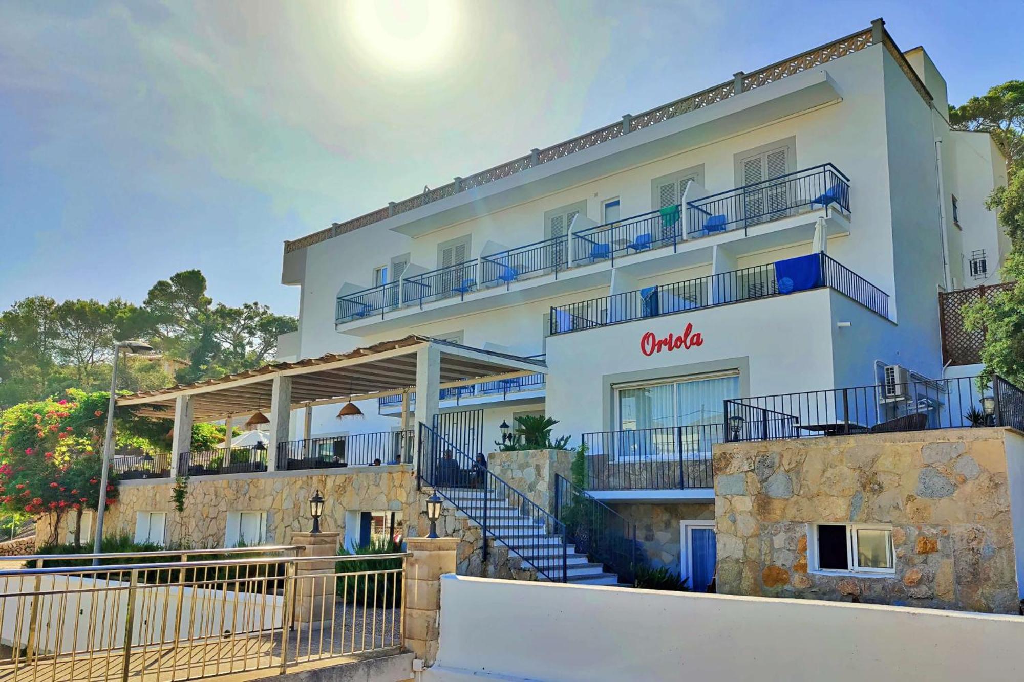 Boutique Hotel Oriola Cala de Sant Vicenc Eksteriør bilde