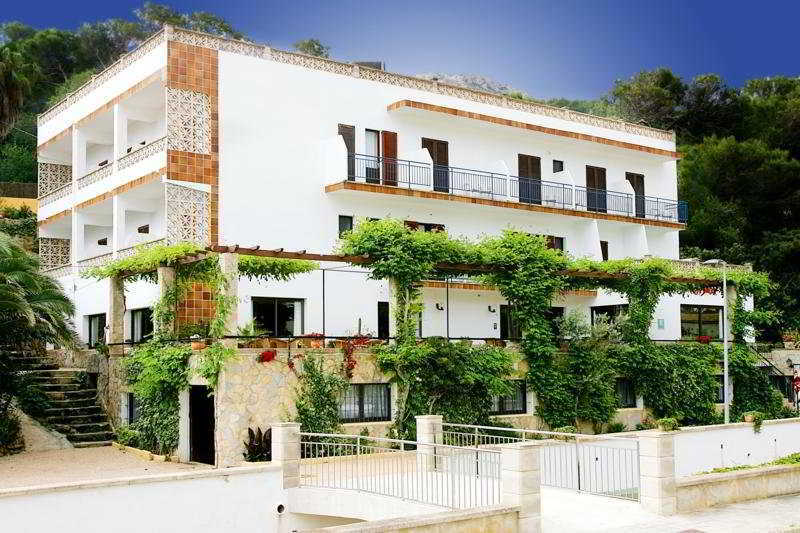 Boutique Hotel Oriola Cala de Sant Vicenc Eksteriør bilde
