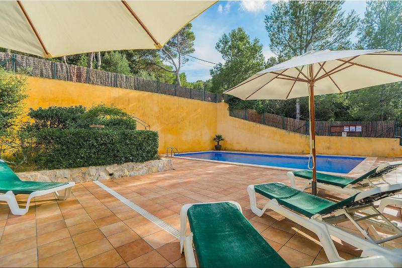 Boutique Hotel Oriola Cala de Sant Vicenc Eksteriør bilde