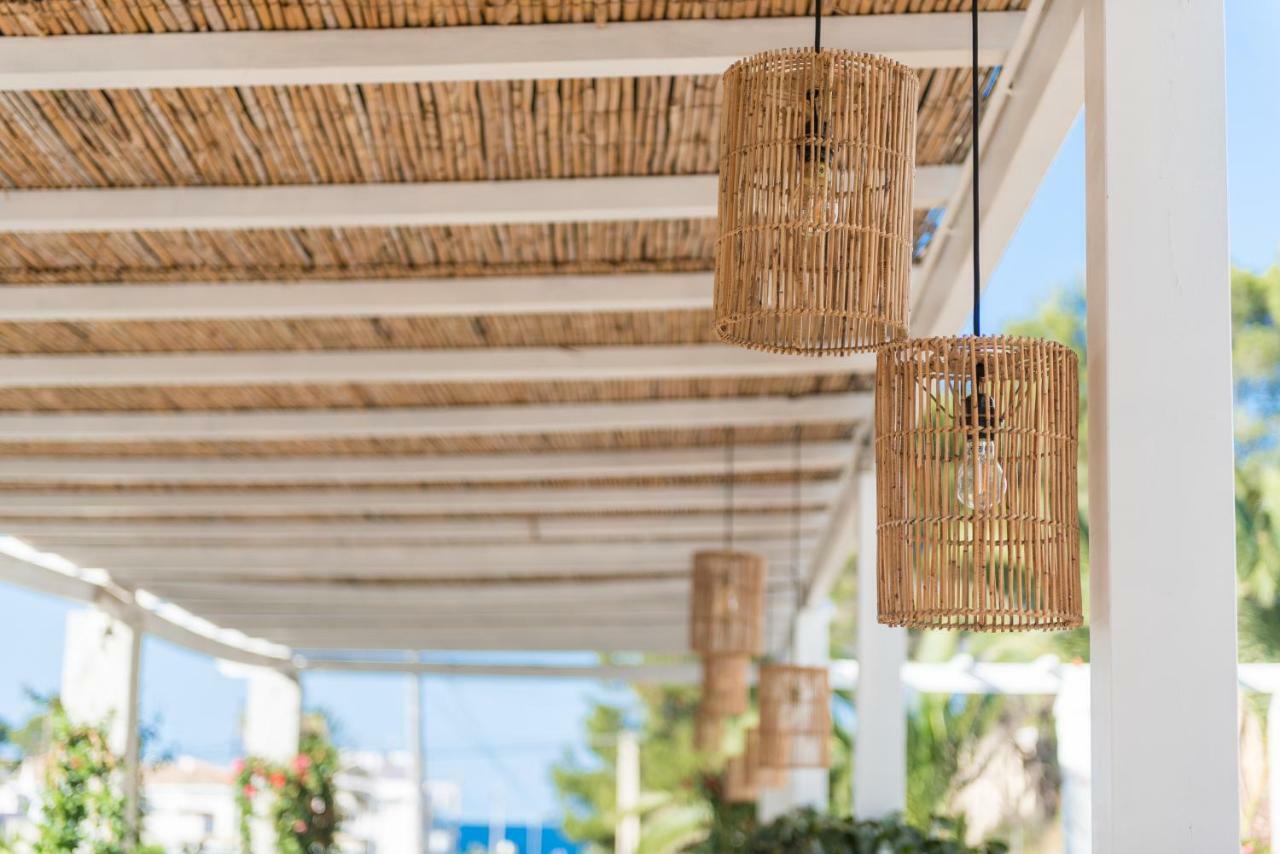 Boutique Hotel Oriola Cala de Sant Vicenc Eksteriør bilde