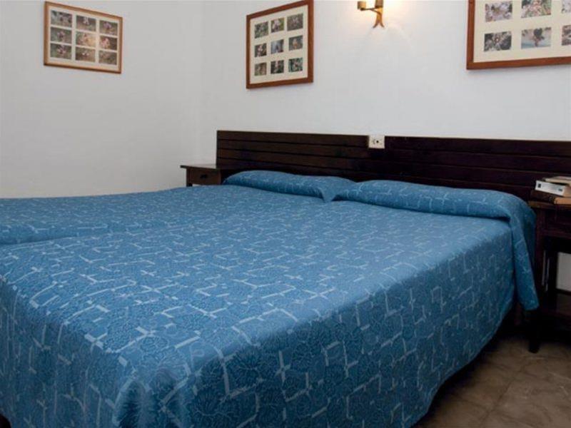 Boutique Hotel Oriola Cala de Sant Vicenc Eksteriør bilde